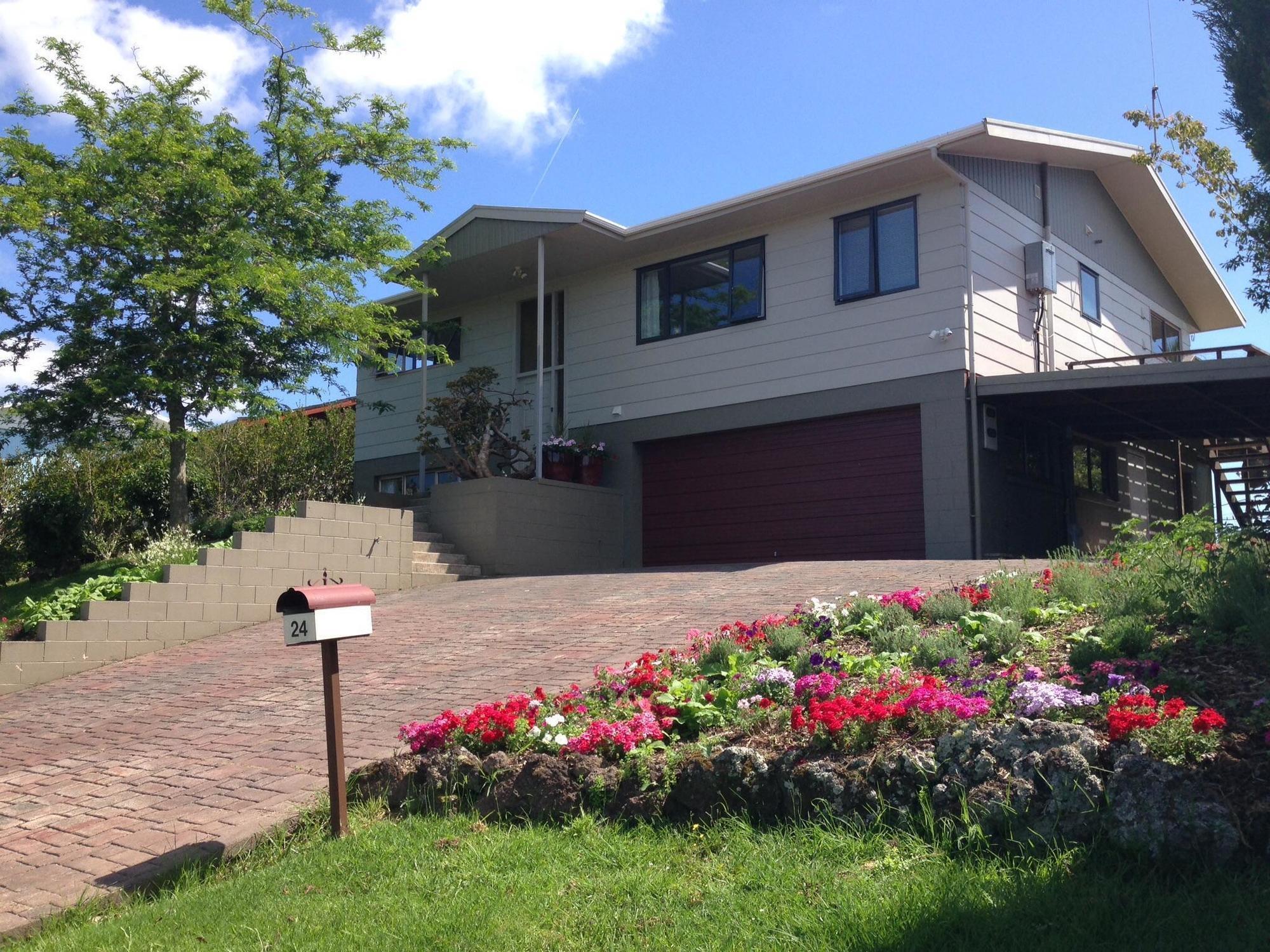 Baywaterviews Bed and Breakfast Haruru Exteriör bild