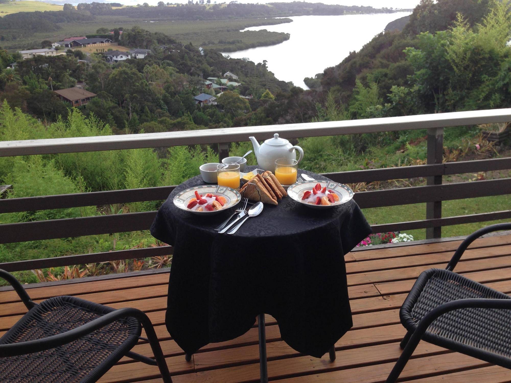 Baywaterviews Bed and Breakfast Haruru Exteriör bild